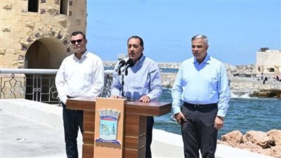 يصل عددها لـ 7500 عقار، توجيه عاجل لرئيس الوزراء بشأن العقارات المهددة بالانهيار في الإسكندرية