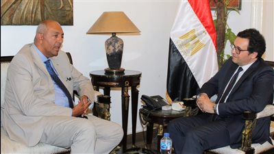 وزير الثقافة يكلّف السفير عمر سليم مستشارًا للعلاقات الخارجية