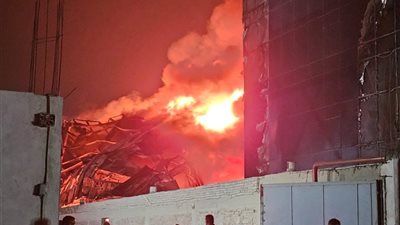 استعجال تقرير المعمل الجنائي بحريق مصنع منظفات في بدر