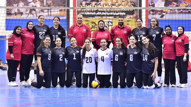 منتخب الناشئات للكرة