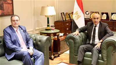 وزير التعليم يشيد بمقترح إعداد قوائم انتظار للناجحين بالامتحان الإلكتروني ولم تشملهم أعداد التعيين