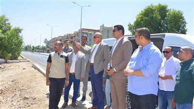  محافظ الأقصر يتفقد عددا من قطع الأراضي على النيل لبحث فرص الاستثمار