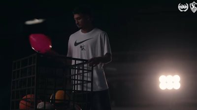  بالونة حمراء في تقديم صفقة الزمالك الجديدة تثير الجدل 