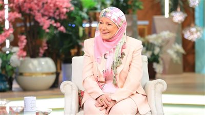 في ظهور خاص؛ مشيرة إسماعيل وابنتها ضيفتا معكم منى الشاذلي الخميس