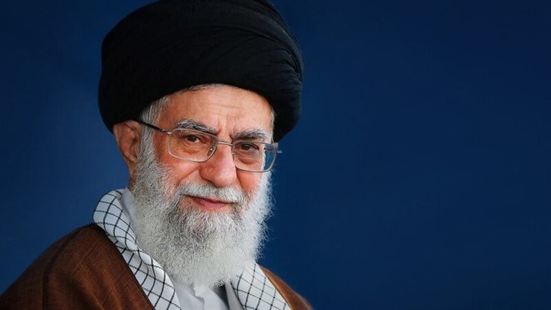 المرشد الإيراني،