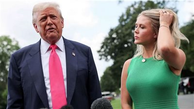 ترامب ينفجر غضبًا بعد سؤال عن فضيحة إبستين (فيديو) 