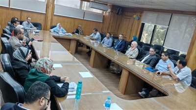 مجلس تنمية البيئة بجامعة القناة يستعرض خطة قطاع خدمة المجتمع خلال العام 2024-2025