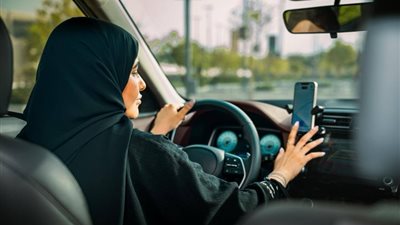 لأول مرة فى السعودية، أوبر تعلن إطلاق خدمة السائقات بالمملكة
