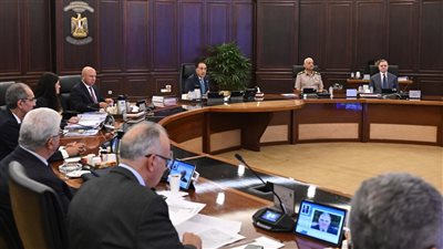 أكثر من 2000 قرار سنويا، الحكومة تقر آلية سريعة لمد إعارات أعضاء هيئة التدريس