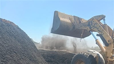 إزالة 34 حالة تعد على أراضي أملاك الدولة والزراعة في حملات بقنا