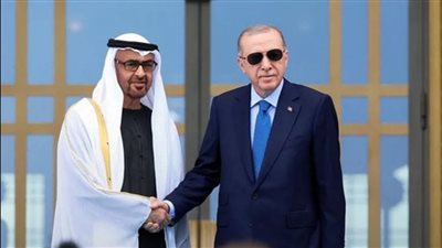 بالخيالة وحرس الشرف، أردوغان يقيم مراسم استقبال رسمية للشيخ محمد بن زايد (فيديو)