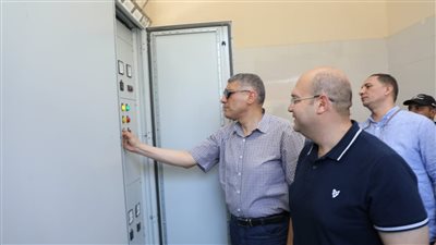 حياة كريمة، محافظ الجيزة يطلق التشغيل التجريبي لـ3 محطات صرف صحي بالصف