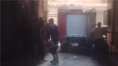 المعمل الجنائي يفحص حريقا أسفل كوبري محور جمال عبد الناصر