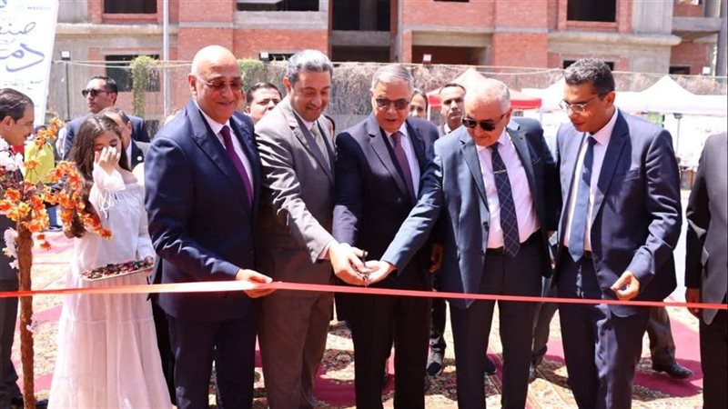  افتتاح معرض صنع