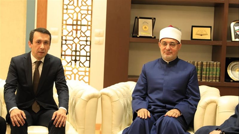 مفتي الجمهورية يستقبل