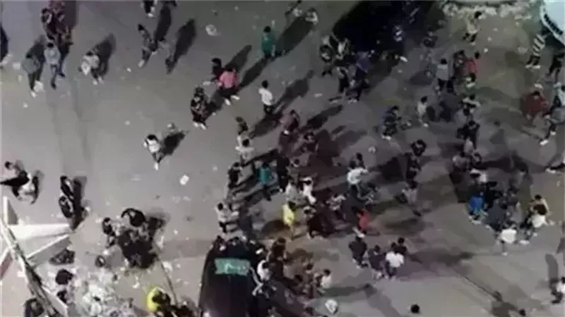 مشاجرة في أكتوبر
