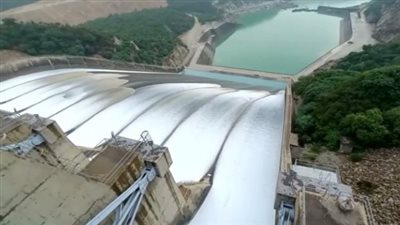 دبلوماسي إثيوبي يفضح أكاذيب آبي أحمد، ومقطع زائف عن سد النهضة يكشف الحقائق (فيديو) 