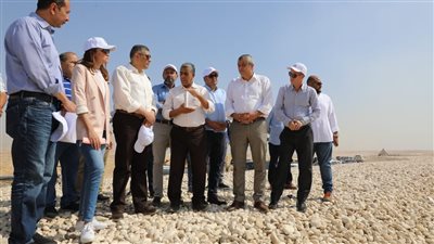 محافظ الجيزة يتفقد خلية الدفن الصحي للمخلفات بشبرامنت