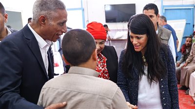 المشاط تتفقد مركز الأطراف الصناعية بمطروح 