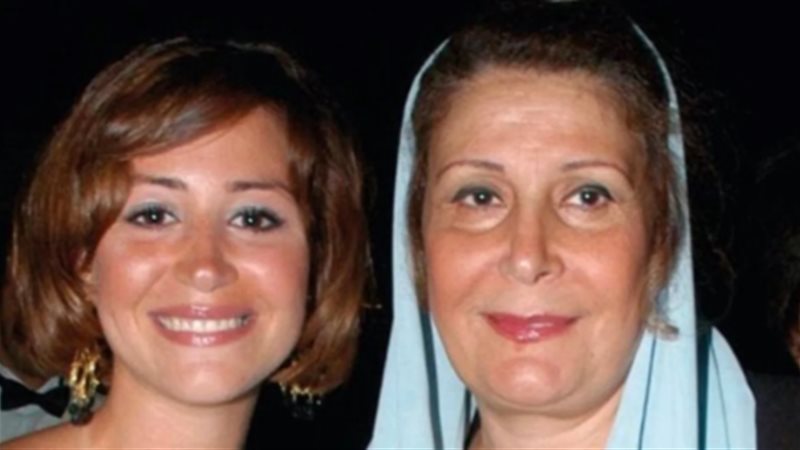 زيزي مصطفى ومنة شلبي،