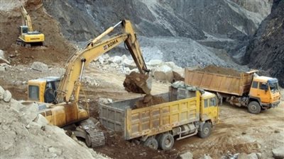 وزير الطاقة التركي ينفي بيع بلاده معادن نادرة لأمريكا: اتفاقنا يتعلق بالطاقة النووية 