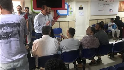 نائب وزير الصحة يتفقد المنشآت الطبية بمطروح ويوجه بتعزيز الخدمات 