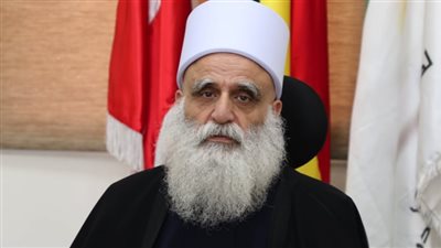 شيخ عقل الموحدين الدروز بلبنان يناشد الدول العربية التدخل لرعاية الاتفاق في السويداء