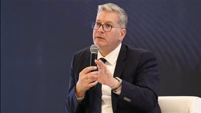 وزارة البترول تقرر منح علاوة 15 في المائة للعاملين بالقطاع