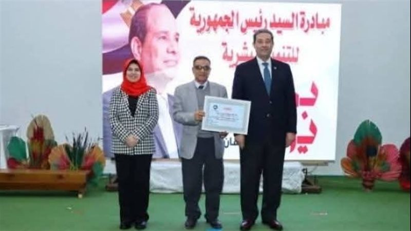 محافظ دمياط يفتتح