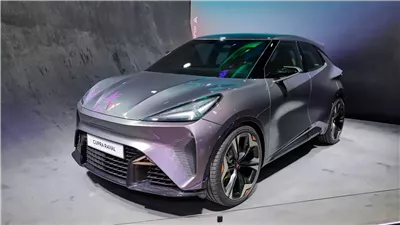 أبرز مواصفات سيارة كوبرا رافال الكهربائية 2025