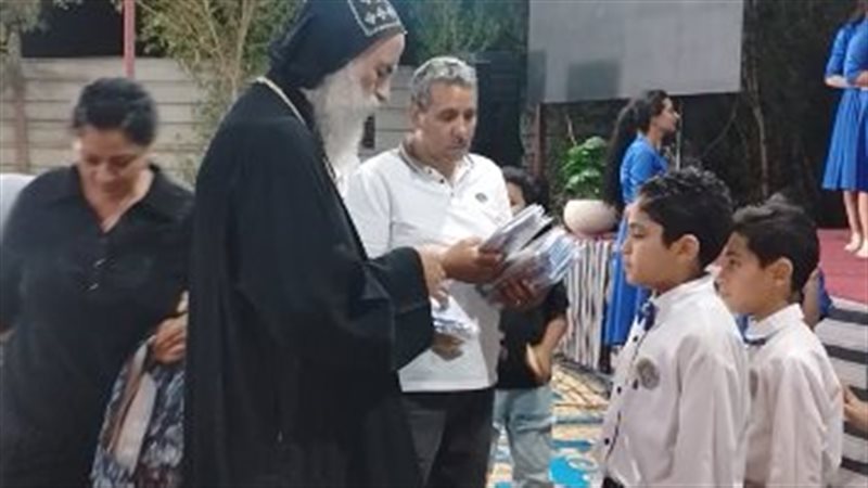 توزيع الجوائز، فيتو