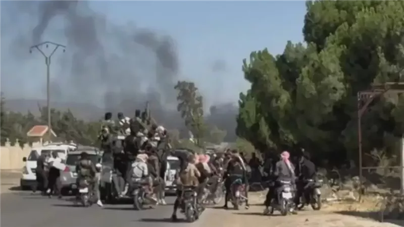 مقاتلو العشائر السورية،