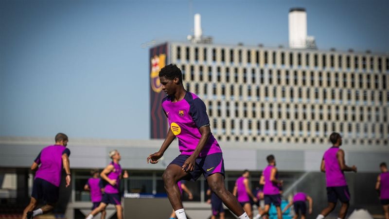 برشلونة 
