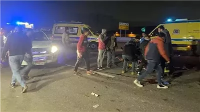 مصرع 3 أشخاص وإصابة اثنين آخرين في حادث تصادم بأسيوط
