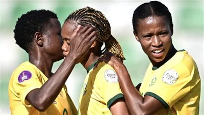 ركلات الترجيح تقود سيدات جنوب أفريقيا لنصف نهائي كأس الأمم أمام السنغال 