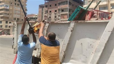 حملة مكبرة لرفع الإشغالات وإعادة الانضباط بحي ثالث دمياط