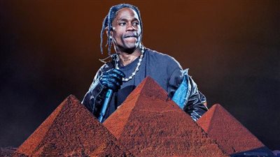 دعوى قضائية بإلغاء تراخيص إقامة حفل ترافيس سكوت بالأهرامات 