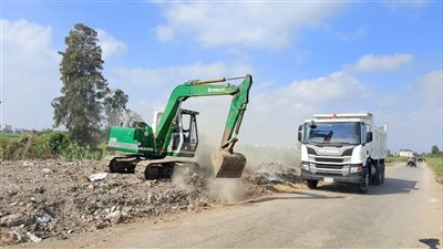 حملات مكثفة لرفع كفاءة كورنيش السرو وتحسين المظهر الحضاري بدمياط (صور)