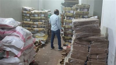 تموين الشرقية يضبط 1.5 طن لحوم و100 دجاجة مجمدة غير صالحة بمنيا القمح