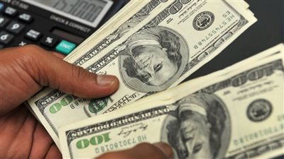 سعر صرف الدولار في البنوك المصرية صباح اليوم الأربعاء