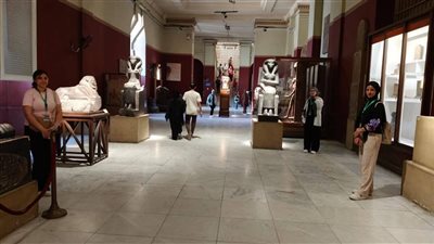 المتحف المصري بالتحرير يقدم برنامجا تدريبيا صيفيا لطلاب كليات الآثار والإرشاد السياحي 