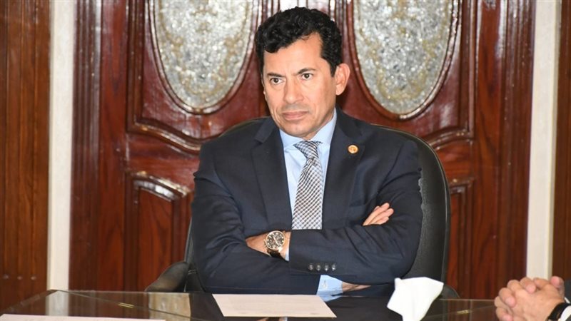 أشرف صبحي وزير الشباب