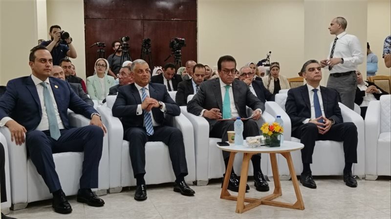 جولة للقيادات الصحية
