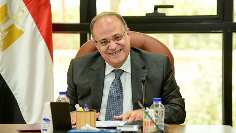 د. علي الغمراوي رئيس