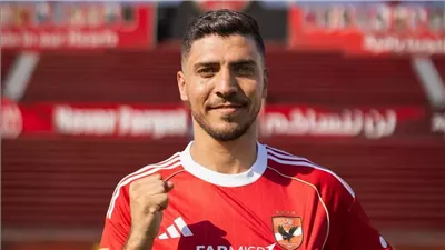 محمد شريف يقود الأهلي للتقدم بثلاثية نظيفة أمام الملعب التونسي بالشوط الأول