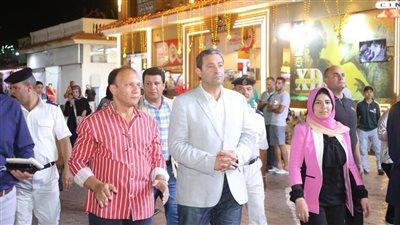 محافظ دمياط يتفقد شارع النيل ومنطقة اللسان برأس البر ويوجه بحزمة من الإجراءات (صور)