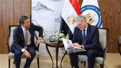 وزير البترول يبحث مع بريتش بتروليوم سبل تسريع وتيرة المشروعات وزيادة الإنتاج 