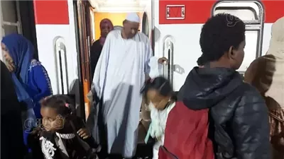 موعد عودة قطار السودانيين إلى القاهرة 