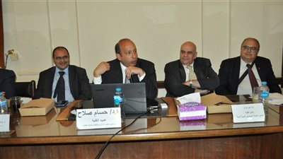 مجلس طب قصر العيني يبحث إحياء مجلة 