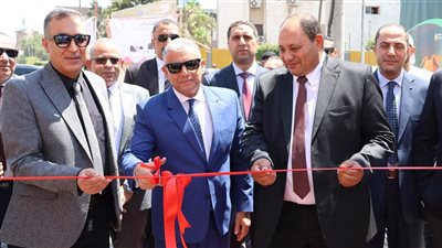 محافظ الإسماعيلية يفتتح مركز تدريب البيطريين بحي ثاني (صور) 